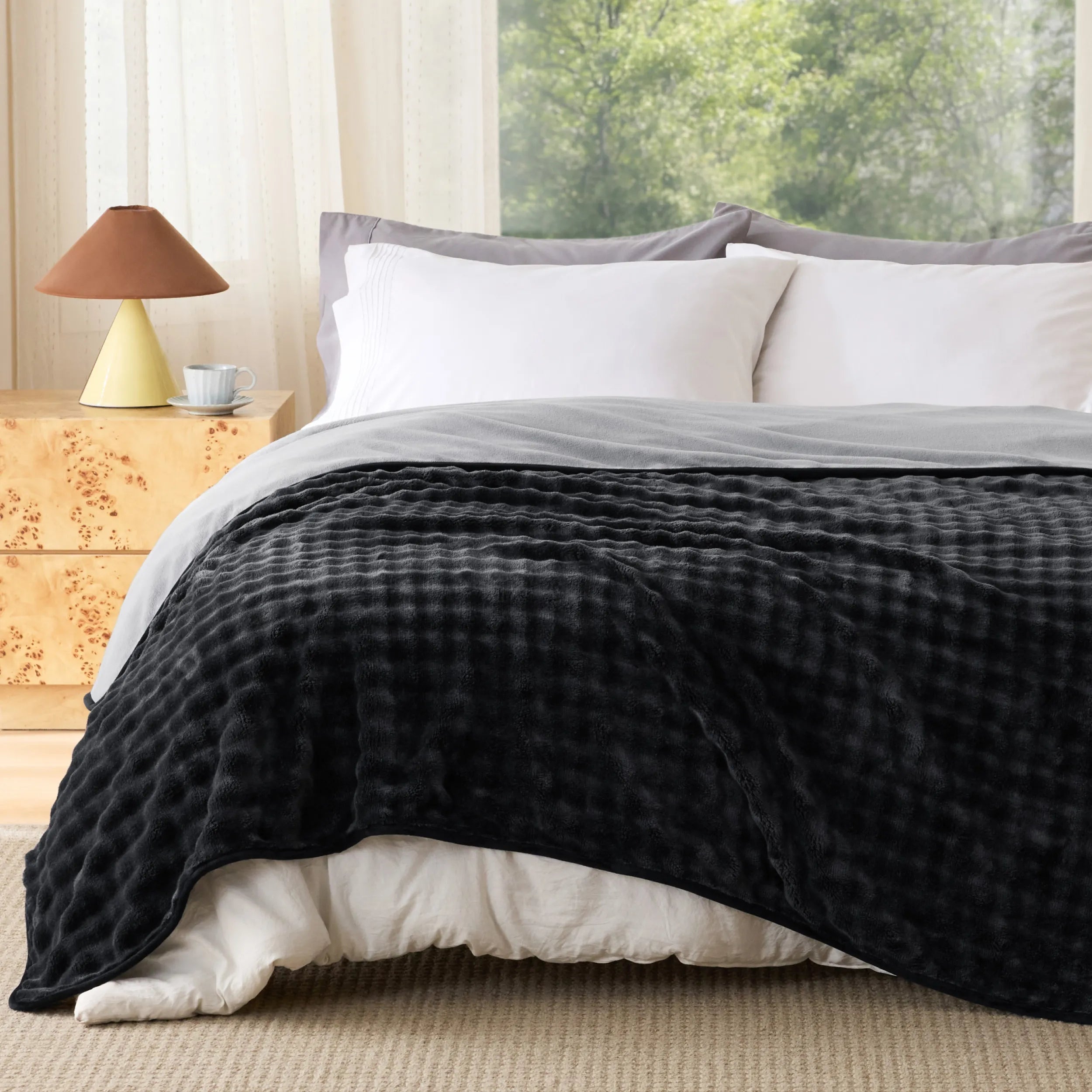 Bubble Waterproof Blanket - Image 2