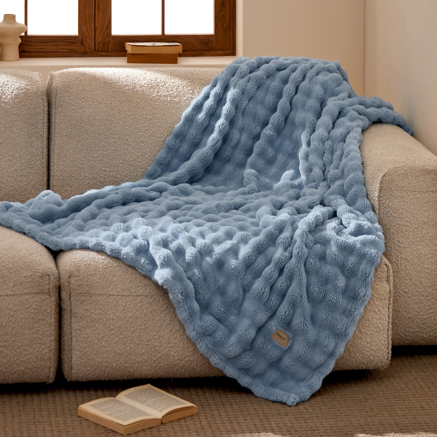 Cloud Bubble Blanket - Image 8